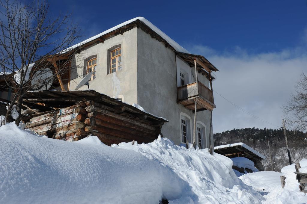 Guest House Murkvam Tvebishi Kültér fotó