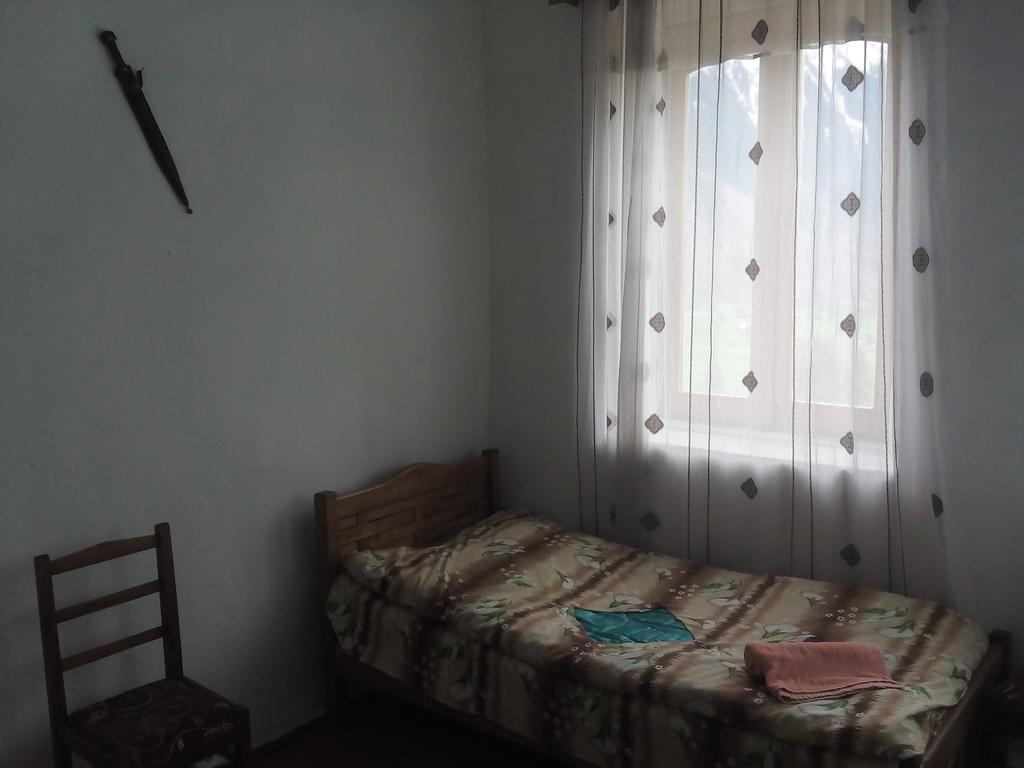 Guest House Murkvam Tvebishi Kültér fotó